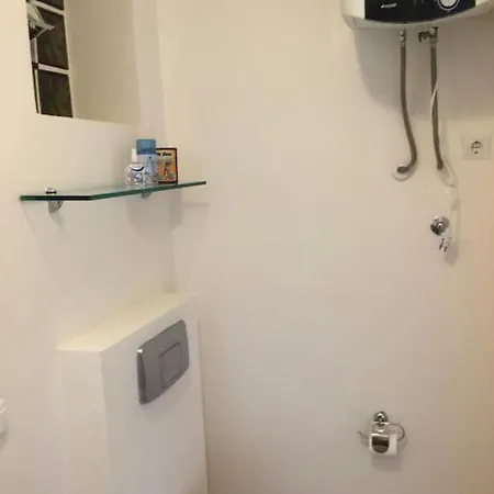 Studio Pilot בית הארחה *